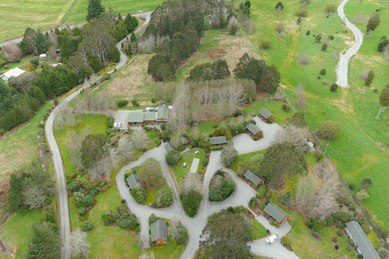 Lake Brunner Country Motel & Holiday Park Moana Exterior foto